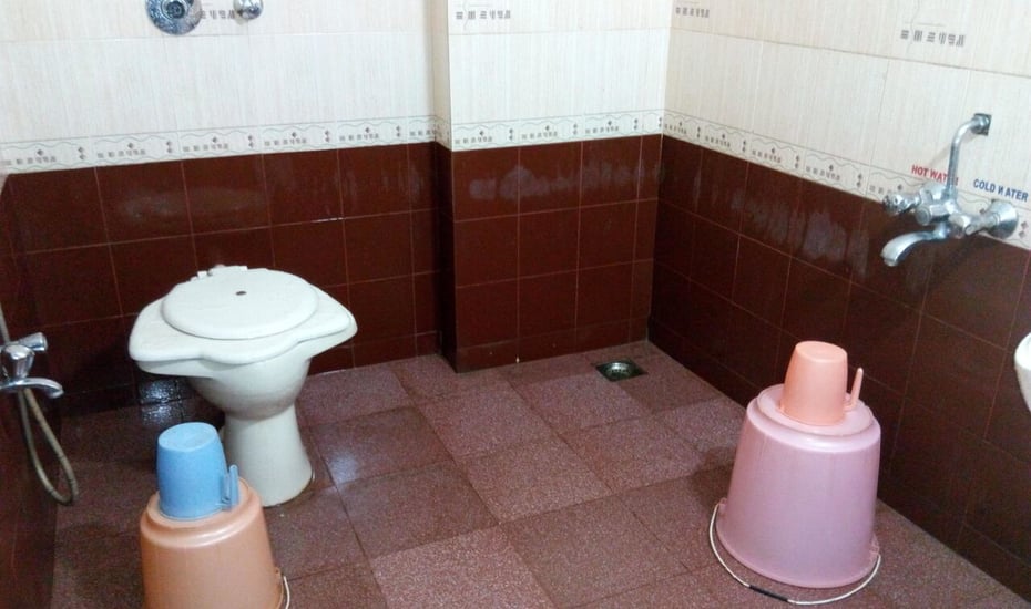 Hotel Soundarya Palace Kateel Wash room